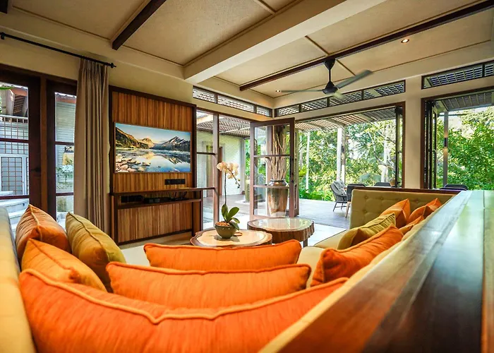 The Ubari Bali - Luxury Riverside Escape Ubud