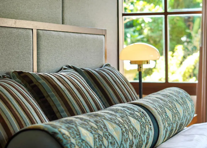 The Ubari Bali - Luxury Riverside Escape * Ubud