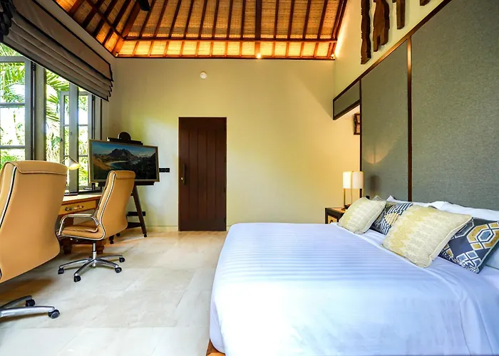The Ubari Bali - Luxury Riverside Escape Villa