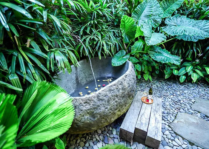 The Ubari Bali - Luxury Riverside Escape Ubud