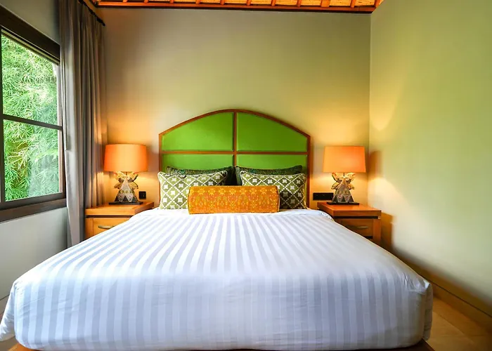Villa The Ubari Bali - Luxury Riverside Escape Ubud