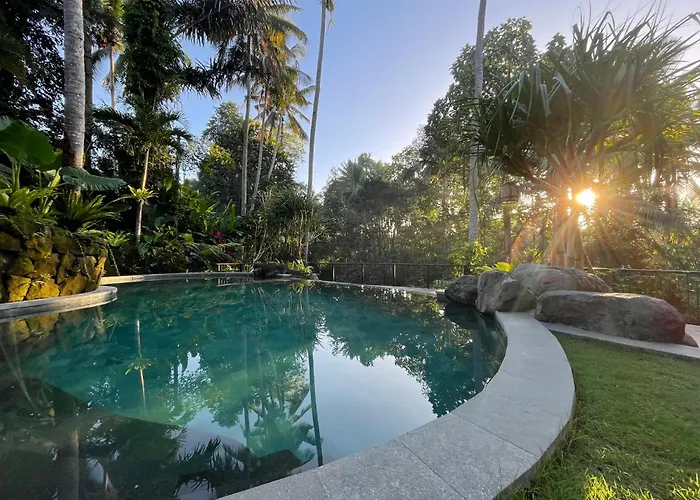The Ubari Bali - Luxury Riverside Escape * Ubud