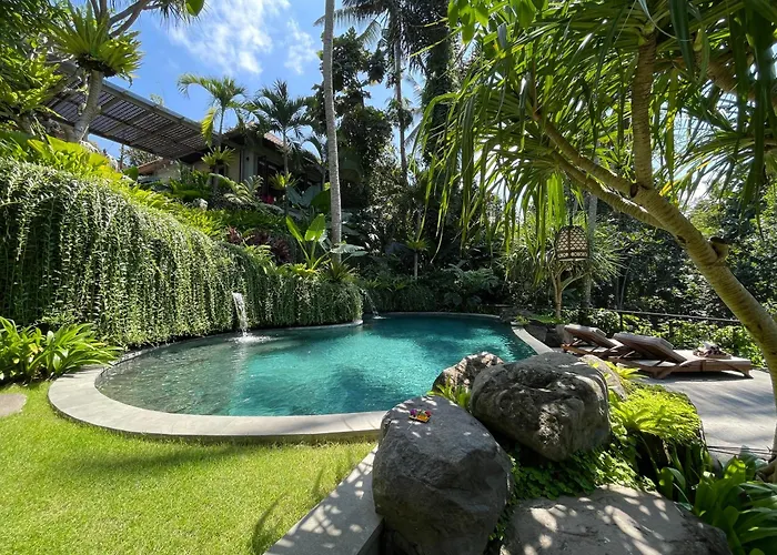 The Ubari Bali - Luxury Riverside Escape Villa Ubud