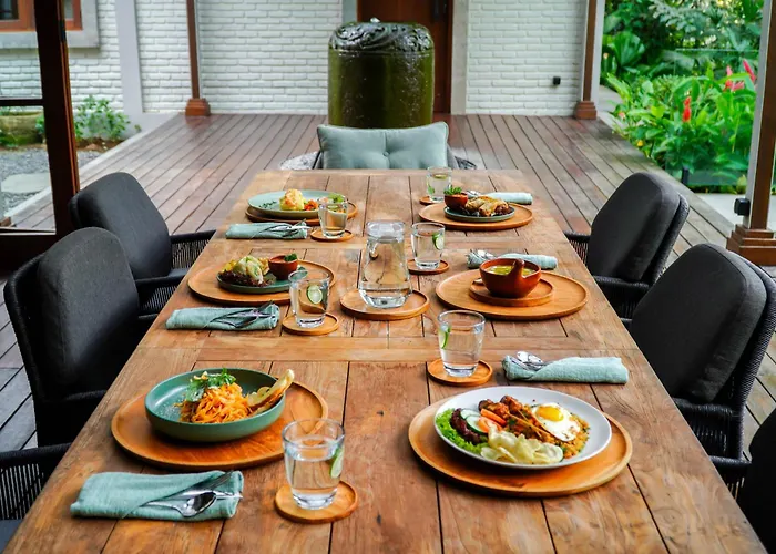 Вилла The Ubari Bali - Luxury Riverside Escape *